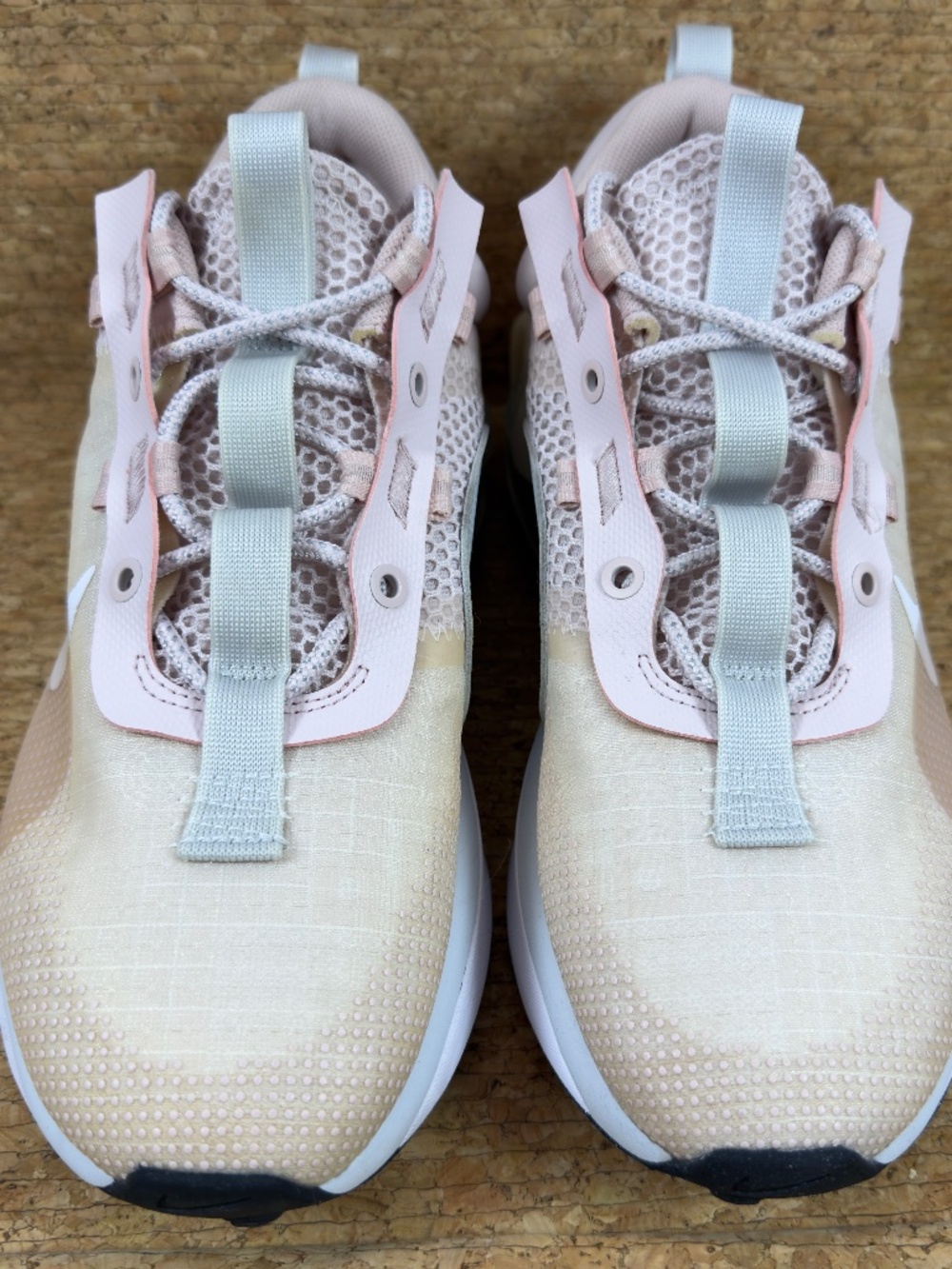 Nike Air Max Pink Sneakers Womens 11 Barely Rose Athletic Running Shoes Sneakers